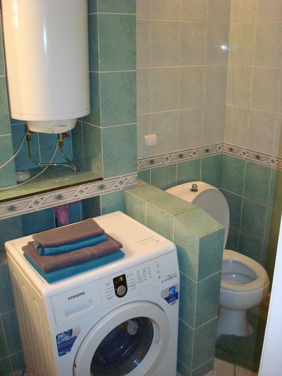 Apartment On Privokzalnaya 2/1 빈니차 외부 사진